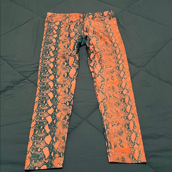 Koral Leggings - Picture 8 of 8